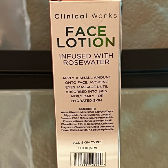Clincial Works Face Lotion infused with Rosewater lightweight & moisturizing NIB - Picture 5 of 8